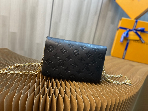 ルイヴィトンバッグ側面デザイン